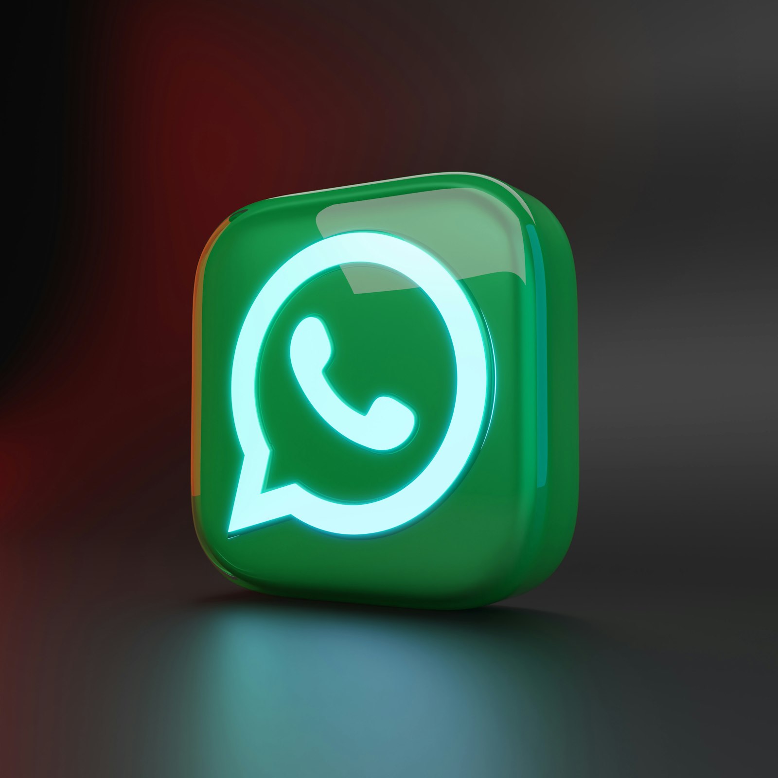 WhatsApp के कई अकाउंट भारत में रिव्यू पर अटके, मेटा ने बताई वजह